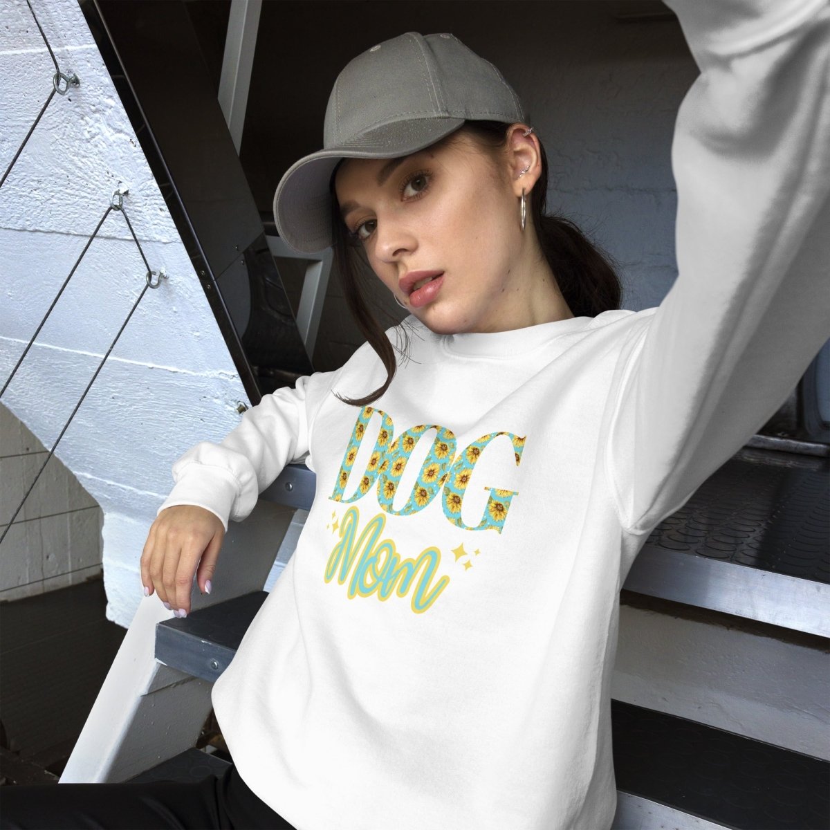 Dog Mom Sunflowers Sweatshirt - DoggyLoveandMore